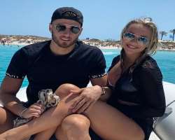 The star loves traveling and was in Ibiza alongside her boyfriend Wesley Hoed in August 2020.